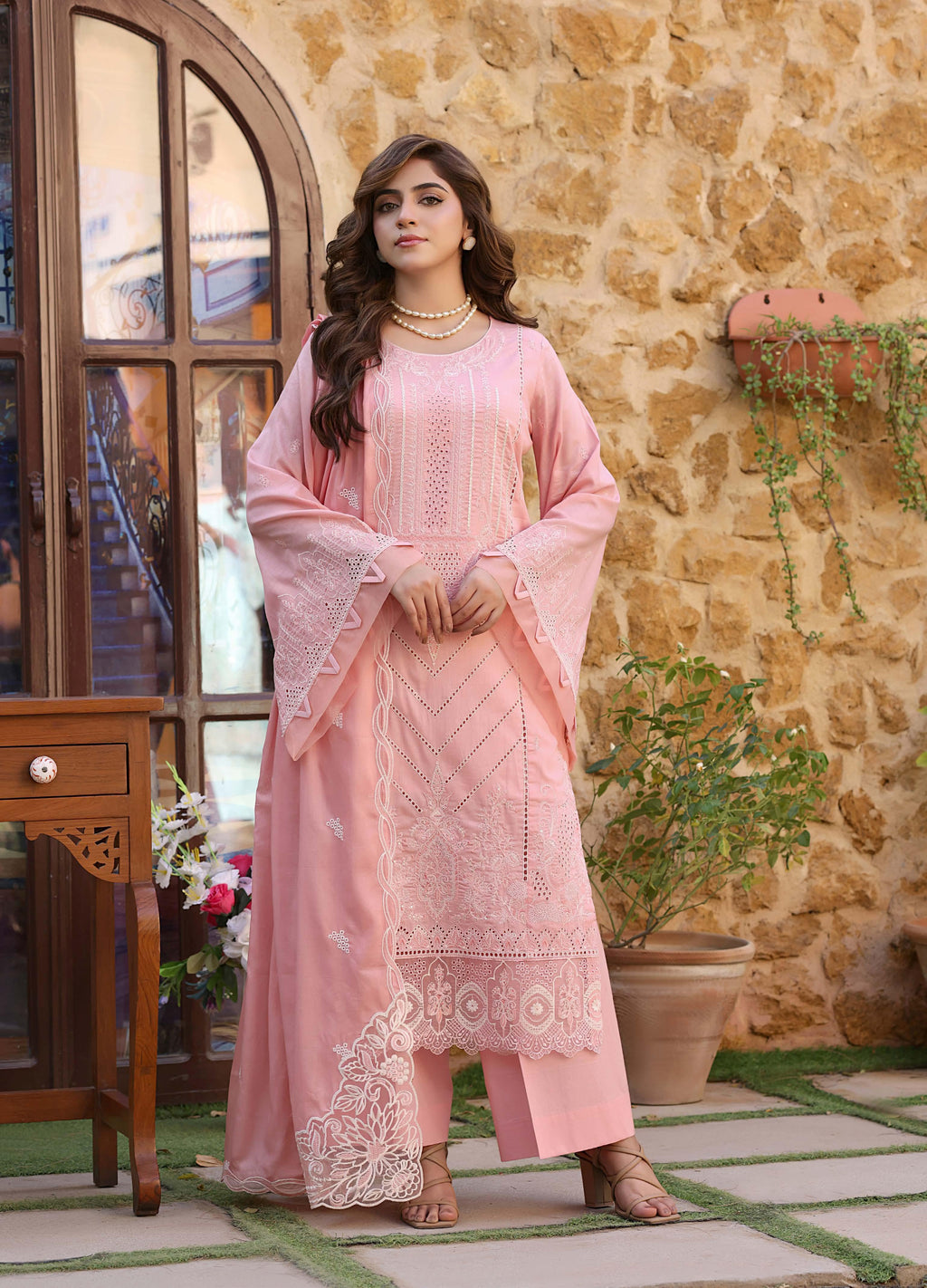 HN-3334 Luxury Embroidered Lawn Suit | 3 Piece Unstitched Oyster Pink