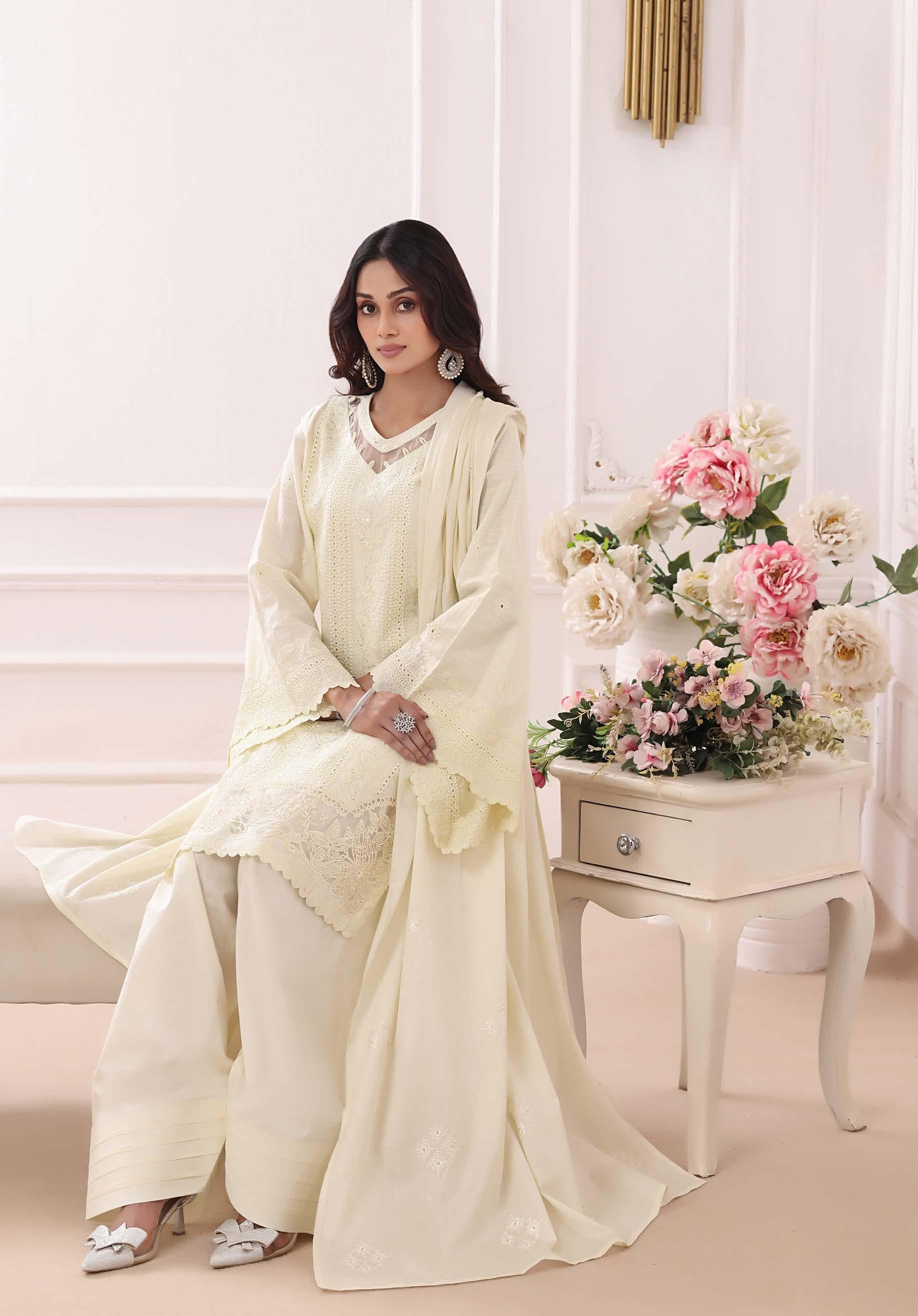 BH-4230 Luxury Embroidered Lawn Suit | 3 Piece Unstitched Off White