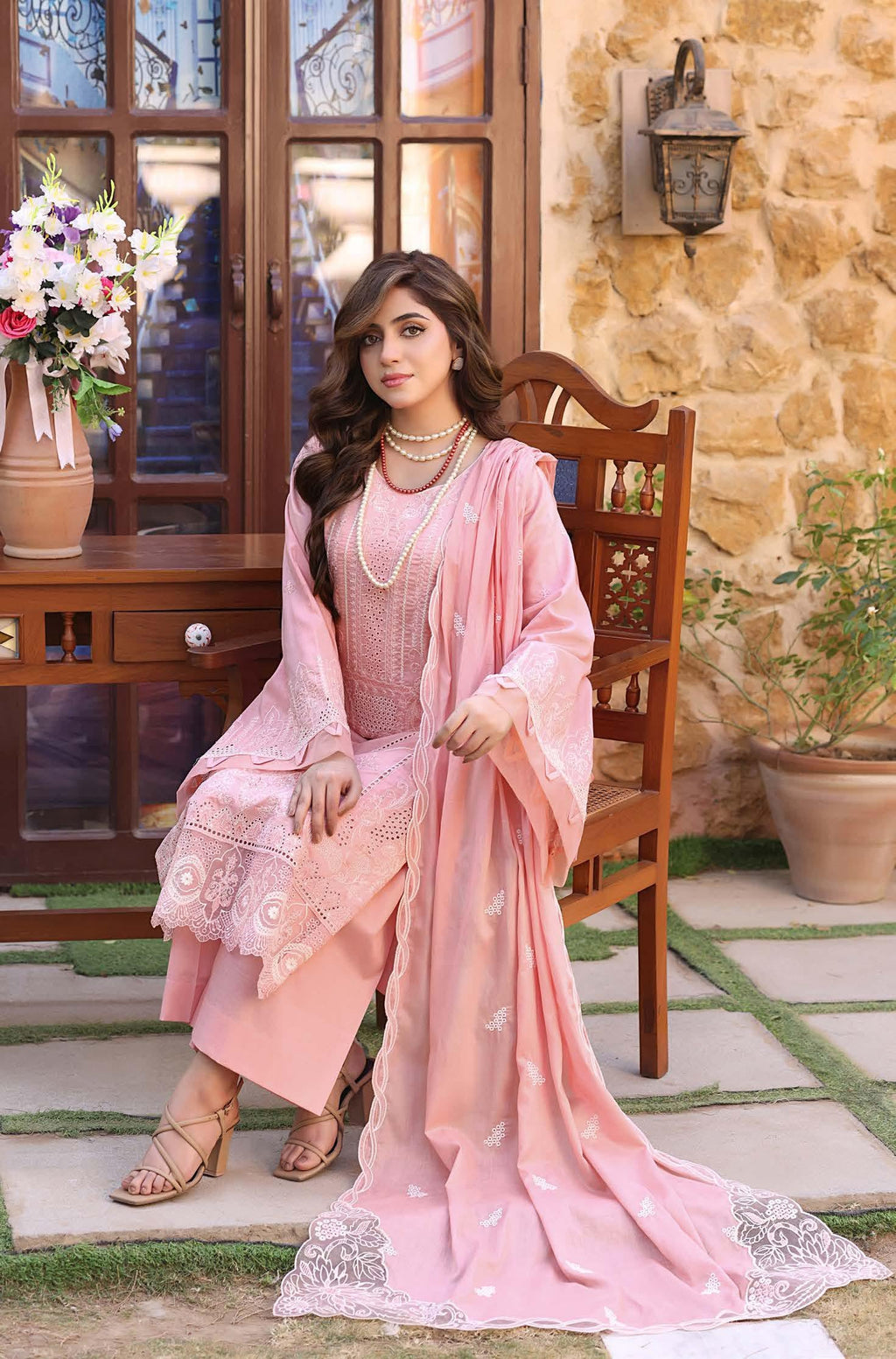 HN-3334 Luxury Embroidered Lawn Suit | 3 Piece Unstitched Oyster Pink