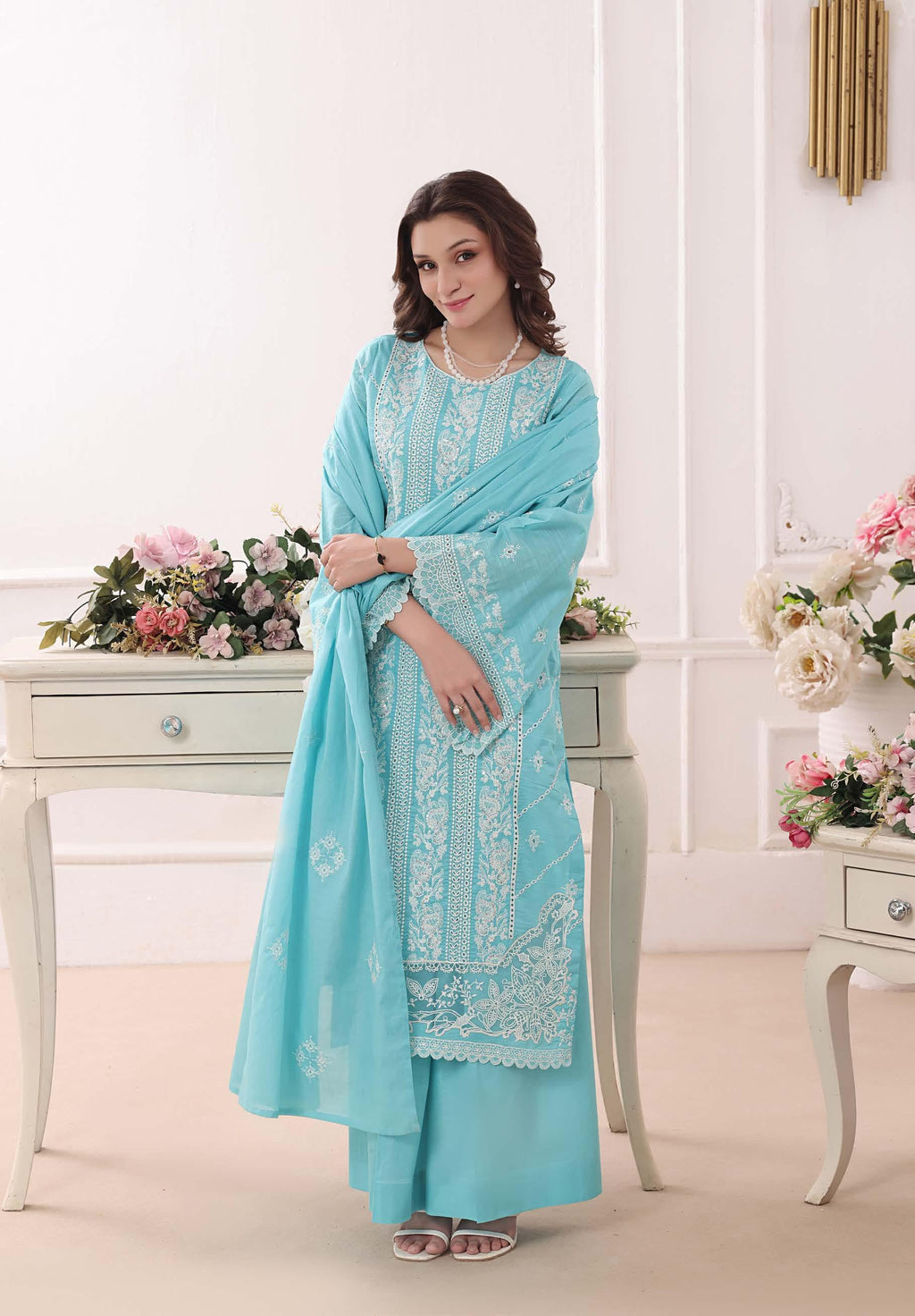 BH-4231 Luxury Embroidered Lawn Suit | 3 Piece Unstitched Blue Hosta