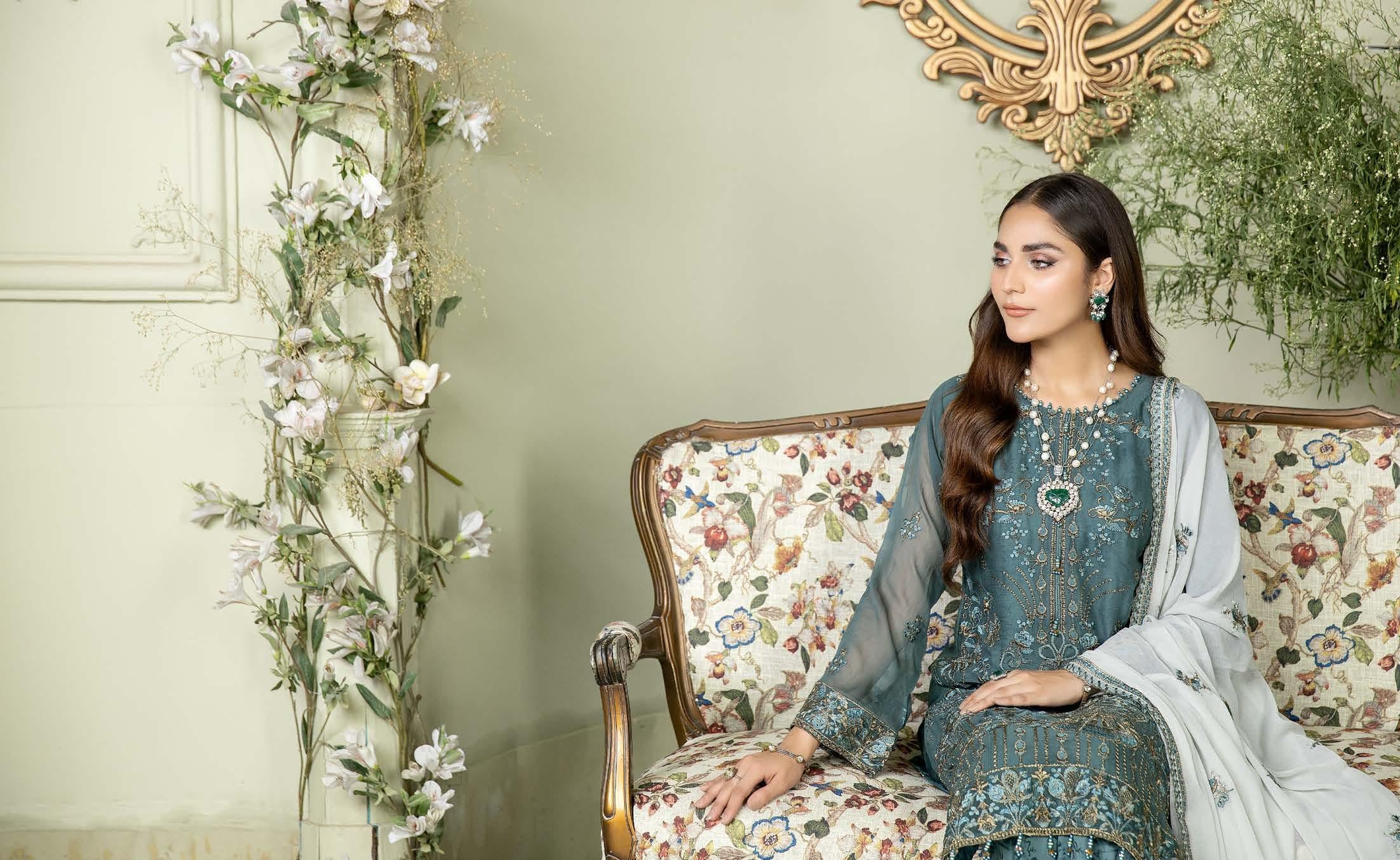 Zainab Chottani Bareea Chiffon | Unstitched Embroidered D-BL29