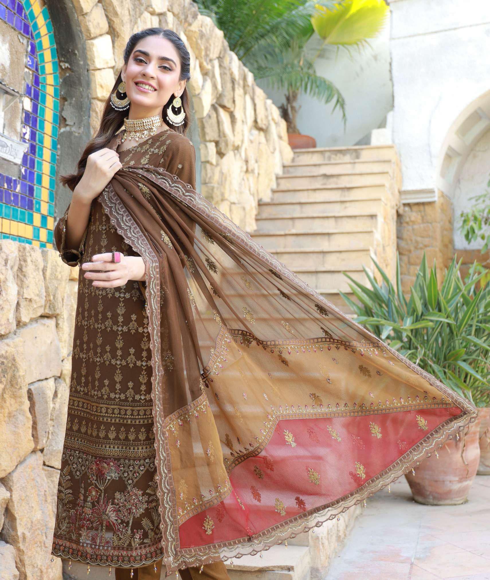 Maria's Luxury Chiffon Embroidered | Unstitched D-5990 (𝟎𝟏 𝐥𝐞𝐟𝐭 𝐨𝐧𝐥𝐲)