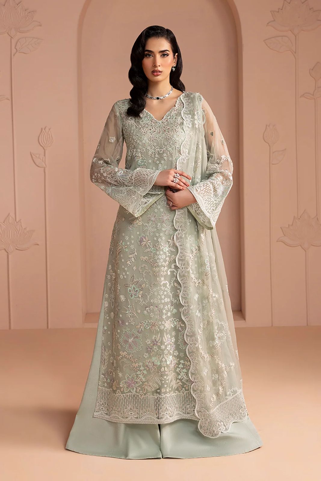 Zainab Chottani Luxury Chiffon Emboridered | 3 Piece Unstitched D-2518 with (free gift)
