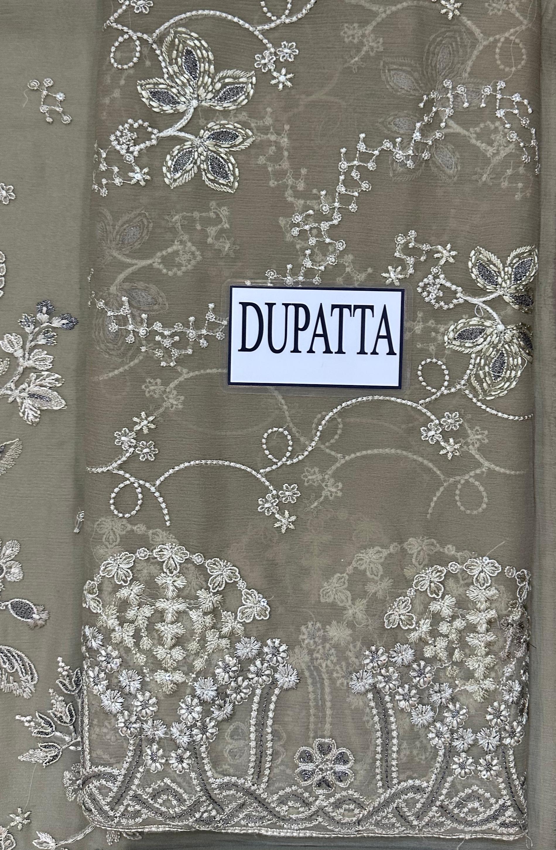Zainab Chottani Luxury Chiffon Emboridered | 3 Piece Unstitched D-2521 with (free gift)
