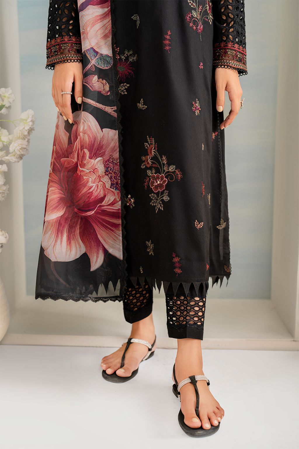 Iznik luxury Embroidered with cutwork borders | Unstitched 3piece WQ-3212